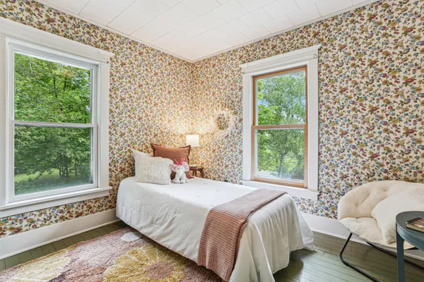 $590,000 | 3220 50th Avenue, Knapp, WI 54749