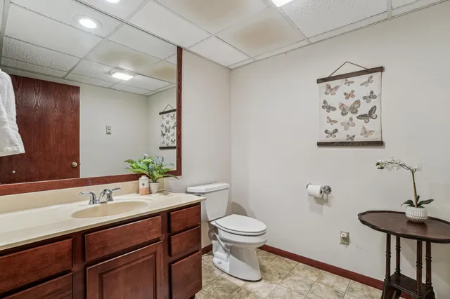 $590,000 | 3220 50th Avenue, Knapp, WI 54749