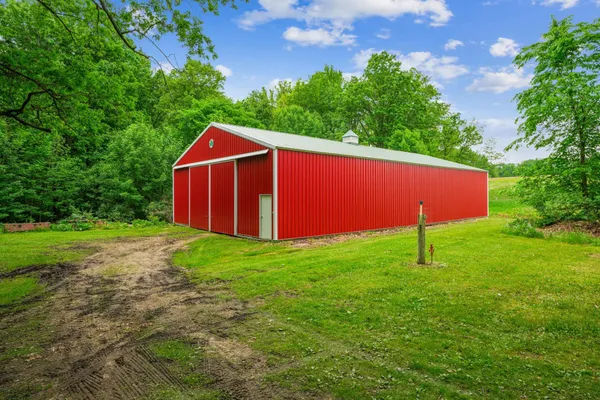 $590,000 | 3220 50th Avenue, Knapp, WI 54749