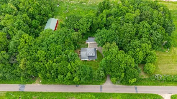 $590,000 | 3220 50th Avenue, Knapp, WI 54749