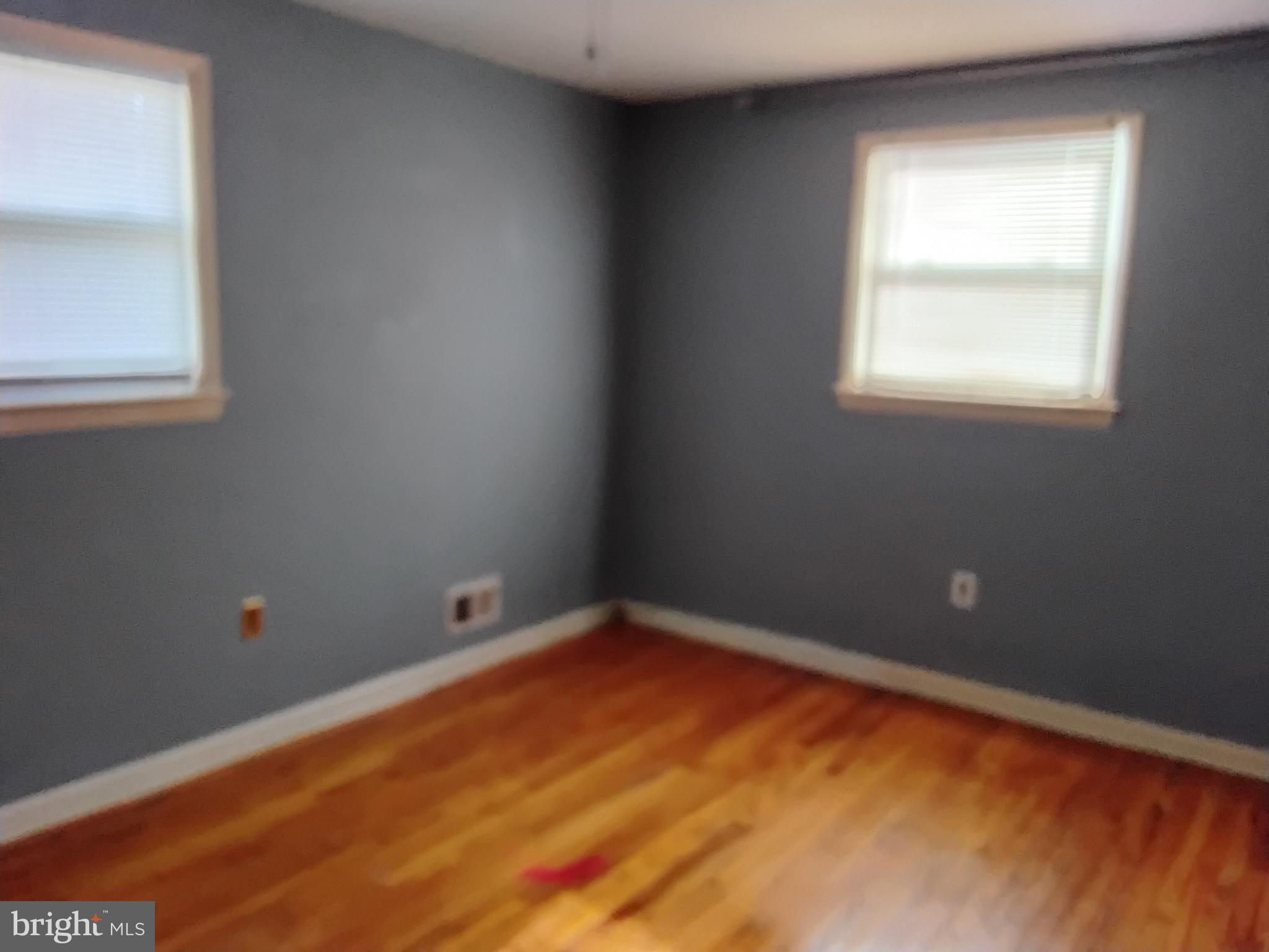 11422 Brandywine Road Clinton, MD 20735 - Photo 7 of 18 an empty room with a window