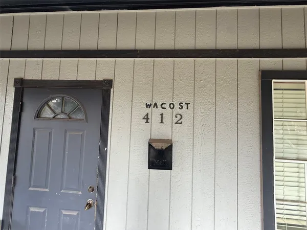 $375,000 | 412 Waco Street, Conroe, TX 77301