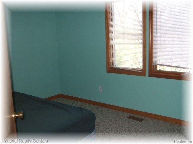 789 Mower Road Pinckney, MI 48169 - Photo 10 of 15 13- Bedroom
