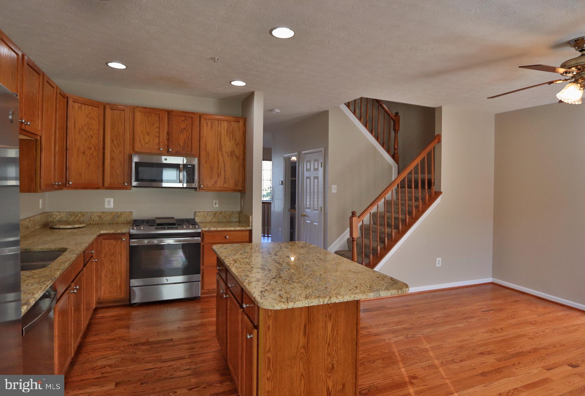 5007 Kemsley Road Baltimore, MD 21237 - Photo 5 of 22 Granite countertops, and large island