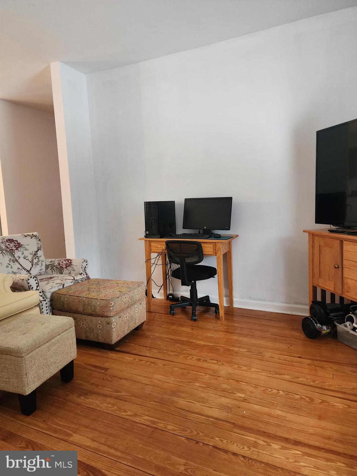 11490 Browntown Road Gordonsville, VA 22942 - Photo 21 of 36 livingroom