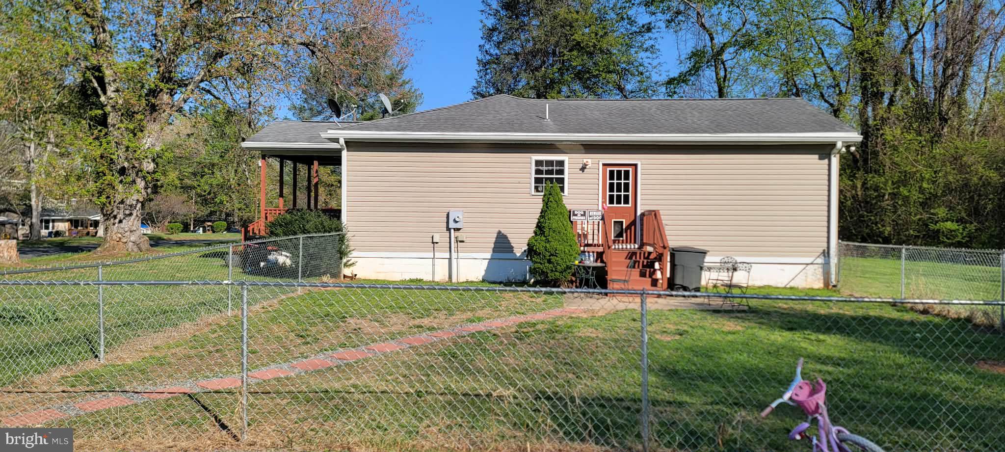 11490 Browntown Road Gordonsville, VA 22942 - Photo 5 of 36