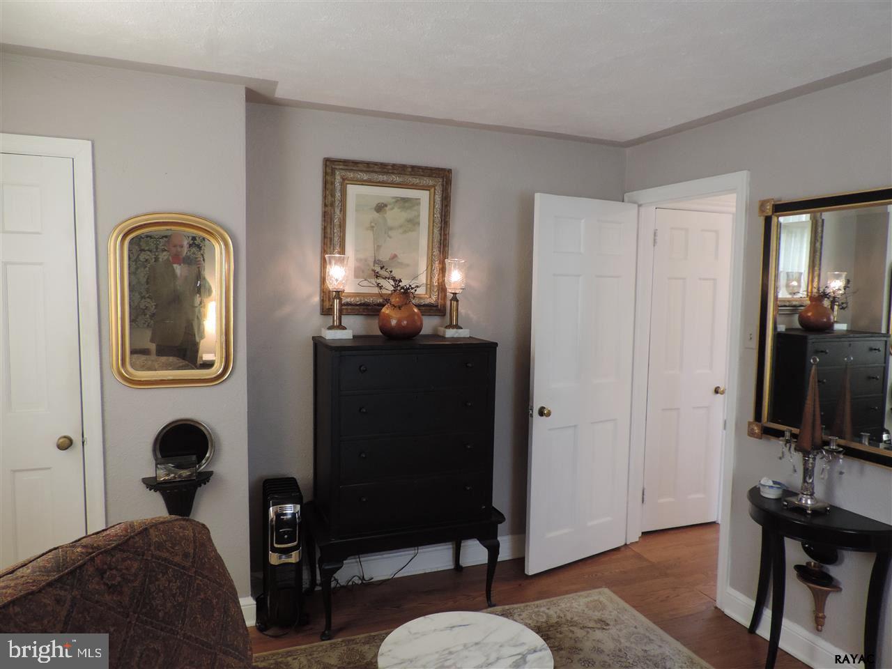 818 Rathton Road York, PA 17403 - Photo 14 of 27 Gallery Image 14