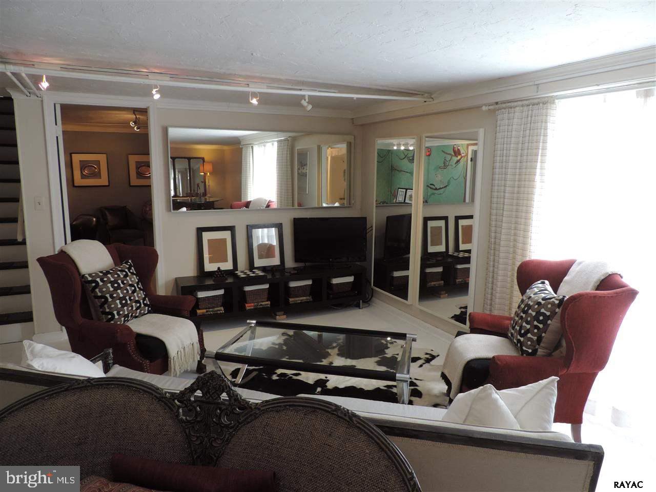 818 Rathton Road York, PA 17403 - Photo 16 of 27 Gallery Image 16