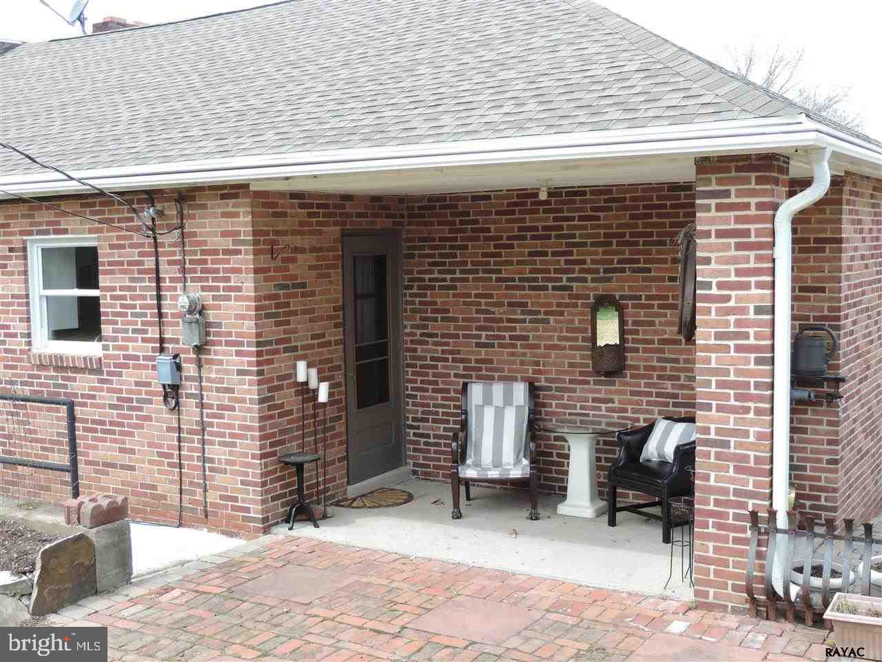 818 Rathton Road York, PA 17403 - Photo 25 of 27 Gallery Image 25