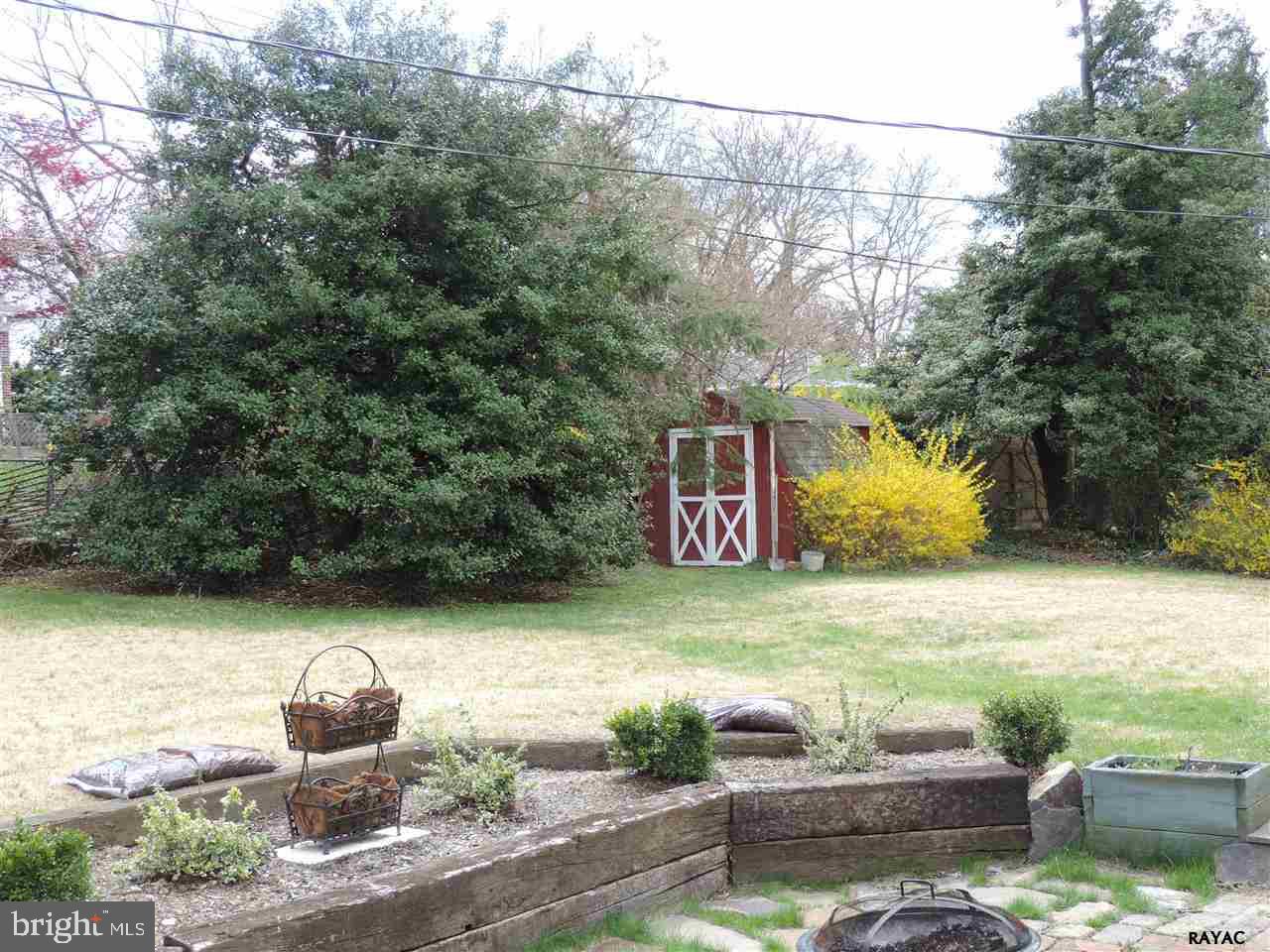 818 Rathton Road York, PA 17403 - Photo 27 of 27 Gallery Image 27