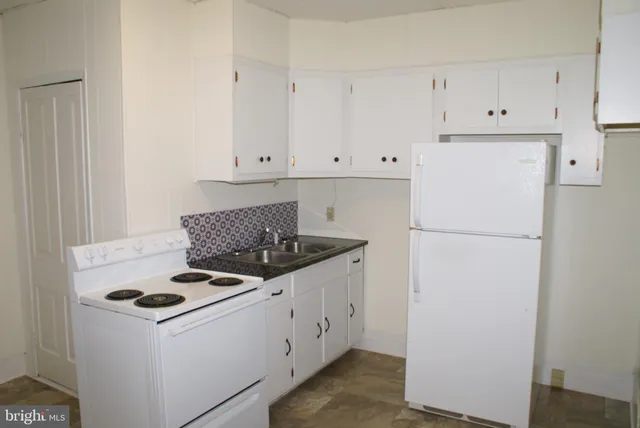 $595 | 1127 Stanley Avenue, Unit 2, Chambersburg, PA 17201