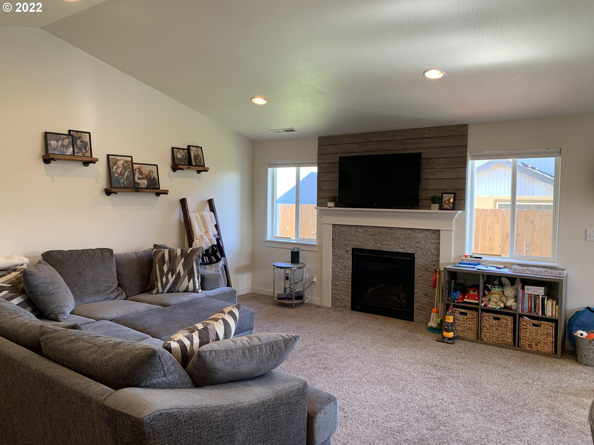 4645 Glacier Mdws Loop Springfield, OR 97478 - Photo 15 of 31 Gallery Image 15
