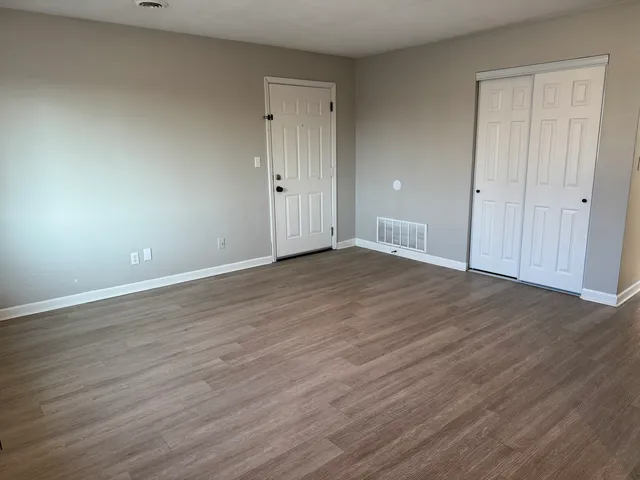 $900 | 3240 Heatherton Drive, Unit 6, Davenport, IA 52804