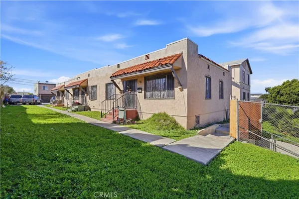 $899,000 | 11143 Van Buren Avenue, Los Angeles, CA 90044