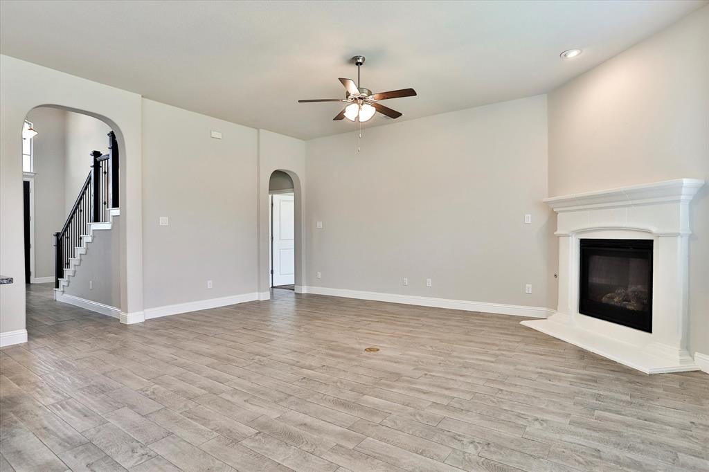 253 Gill Point Lane Aledo, TX 76008 - Photo 12 of 40