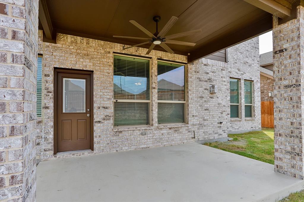 253 Gill Point Lane Aledo, TX 76008 - Photo 33 of 40