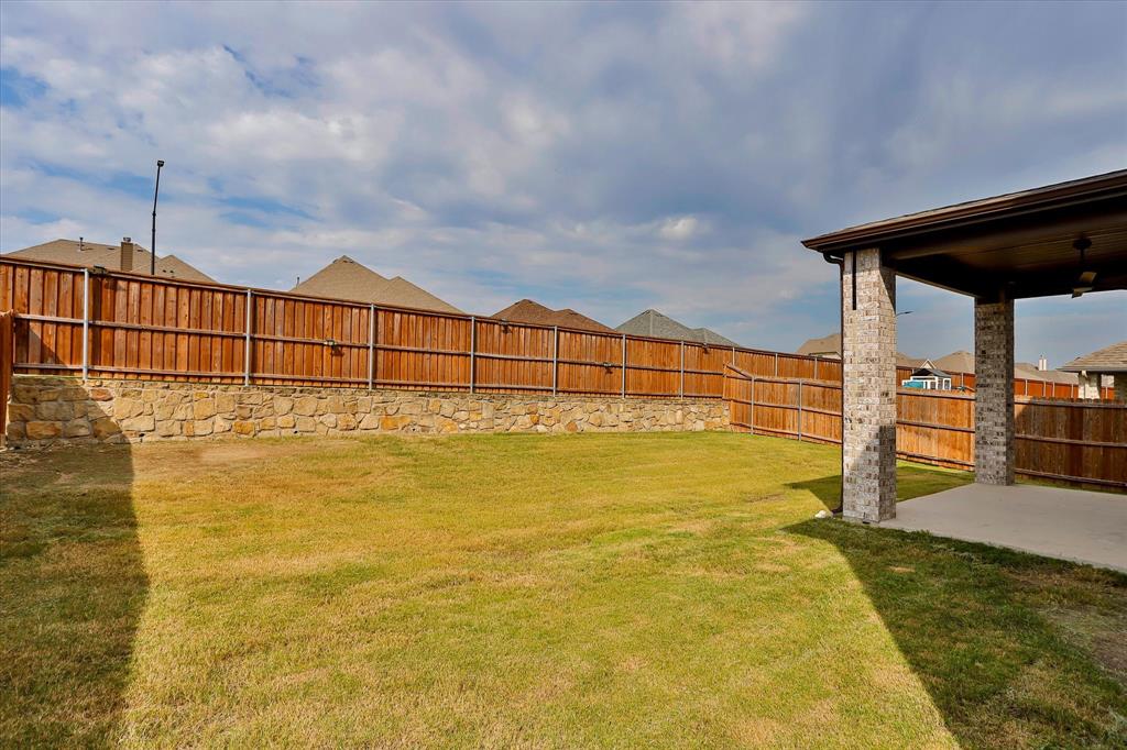 253 Gill Point Lane Aledo, TX 76008 - Photo 35 of 40