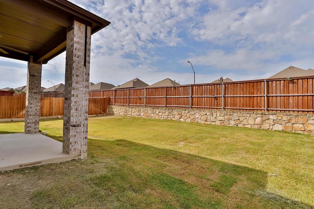 253 Gill Point Lane Aledo, TX 76008 - Photo 36 of 40