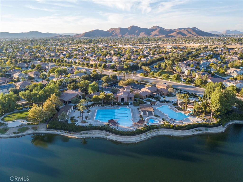 30272 Tattersail Way Menifee, CA 92584 - Photo 39 of 44 an aerial view of residential houses with outdoor space and river