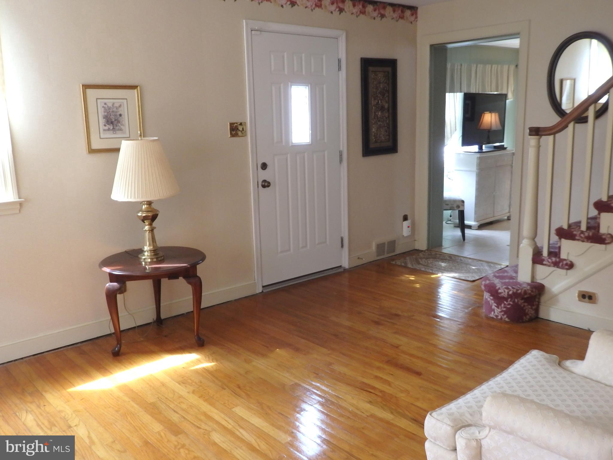217 Flintlock Road Drexel Hill, PA 19026 - Photo 4 of 30 Living room with Hardwood Floors