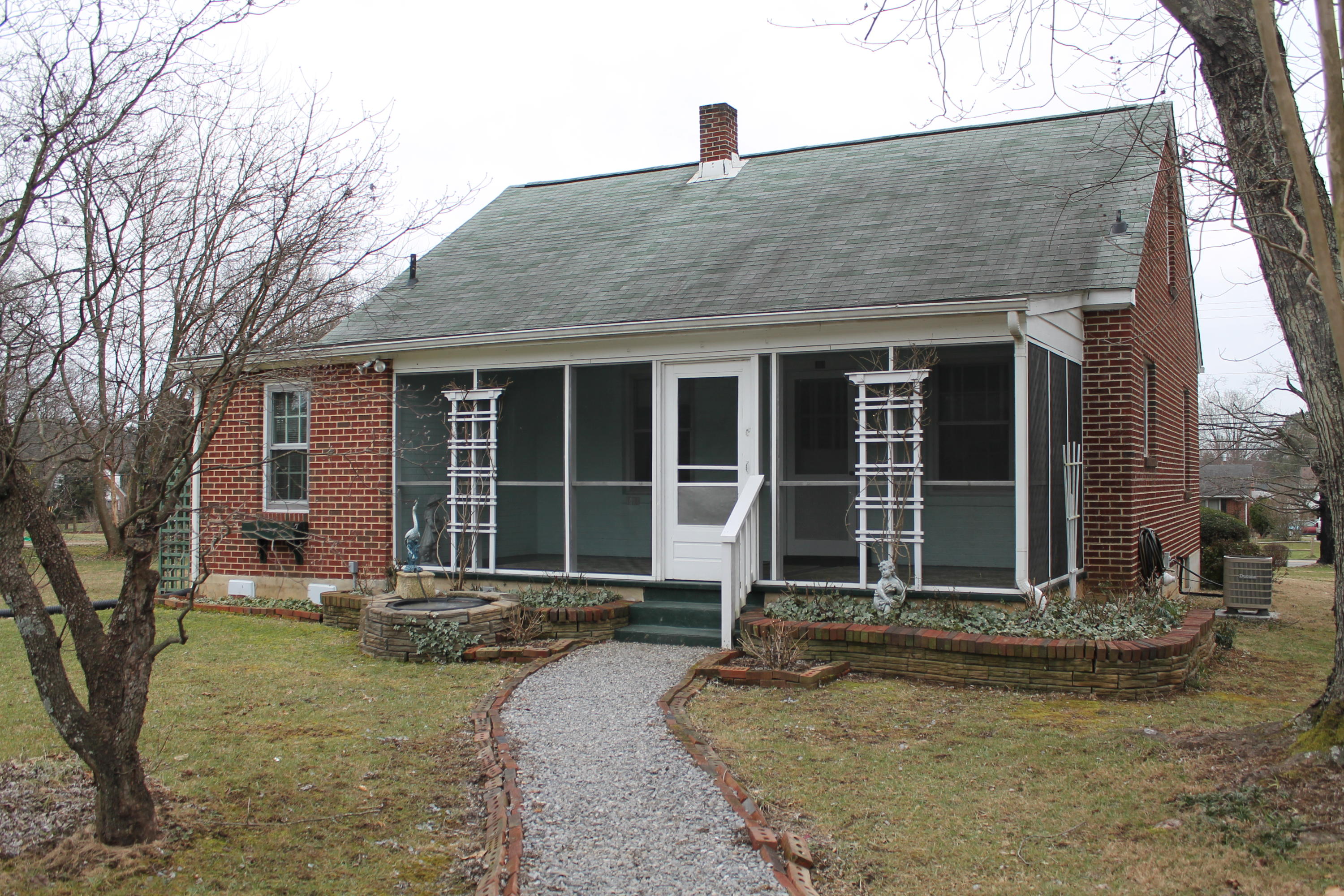 5431 Cove Road Roanoke, VA 24019 - Photo 32 of 45 Rear view