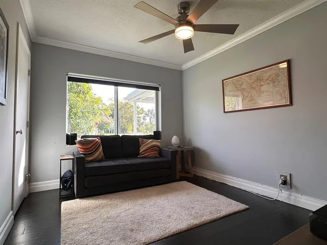 $6,000 | 525 Northeast 27th Street, Wilton Manors, FL 33334