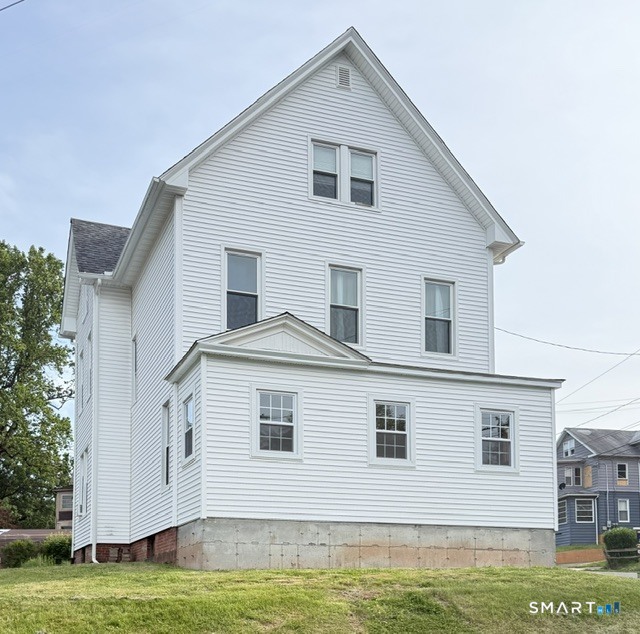 84 Alcove Street, Unit 3 Meriden, CT 06451 - Photo 1 of 21