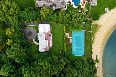 $6,995,000 | 26 Tennis Court Road, Oyster Bay, NY 11771