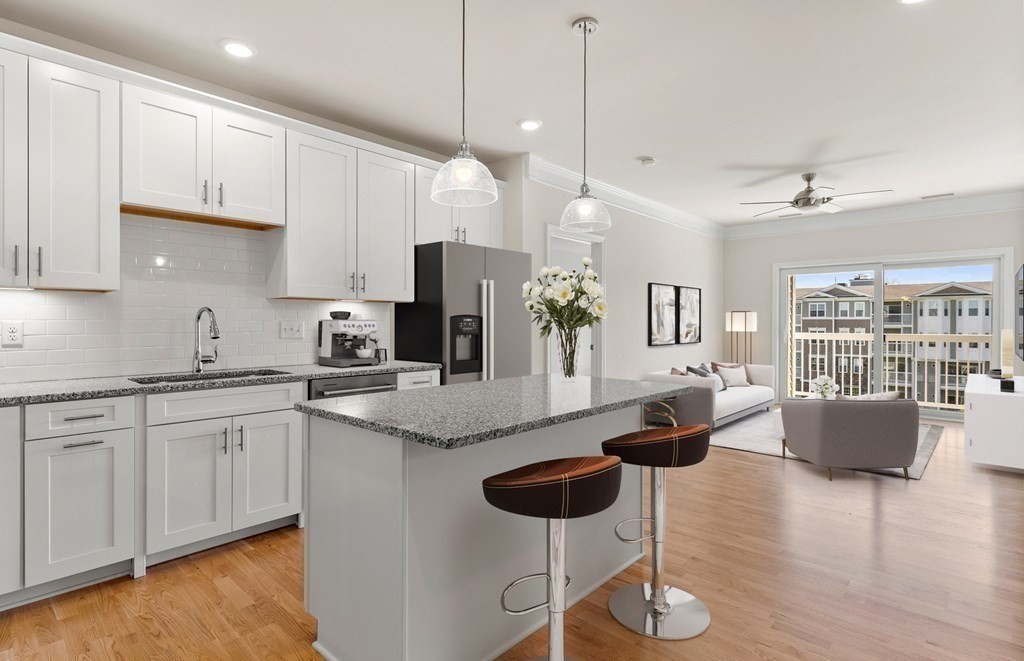 2 Stratton Drive, Unit 102 Woburn, MA 01801 - Photo 4 of 14