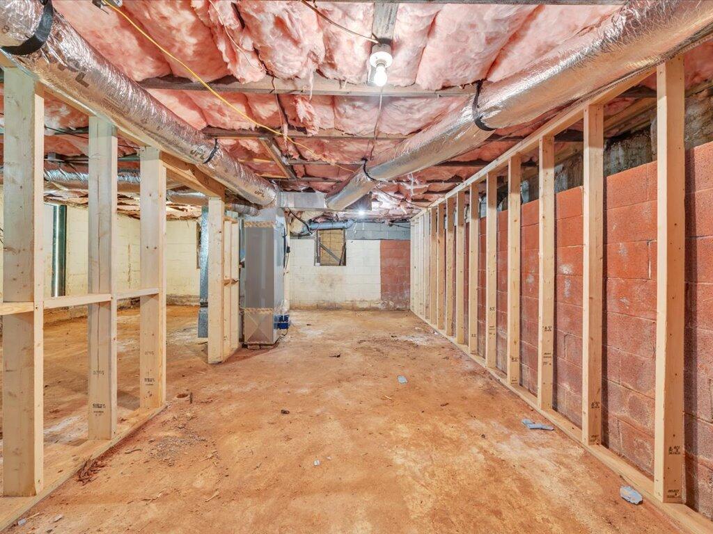 1119 Drewry Road Martinsville, VA 24112 - Photo 26 of 37 26-MIB06924