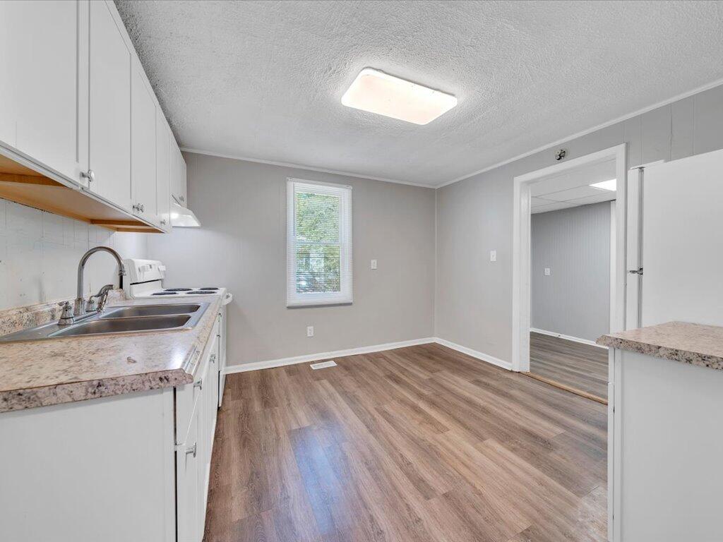 1119 Drewry Road Martinsville, VA 24112 - Photo 8 of 37 08-MIB06888