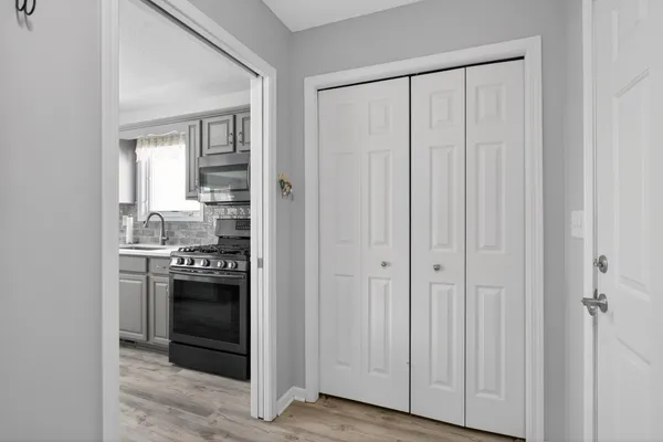 $289,900 | 2934 Countryside Lane, Jackson, MI 49203