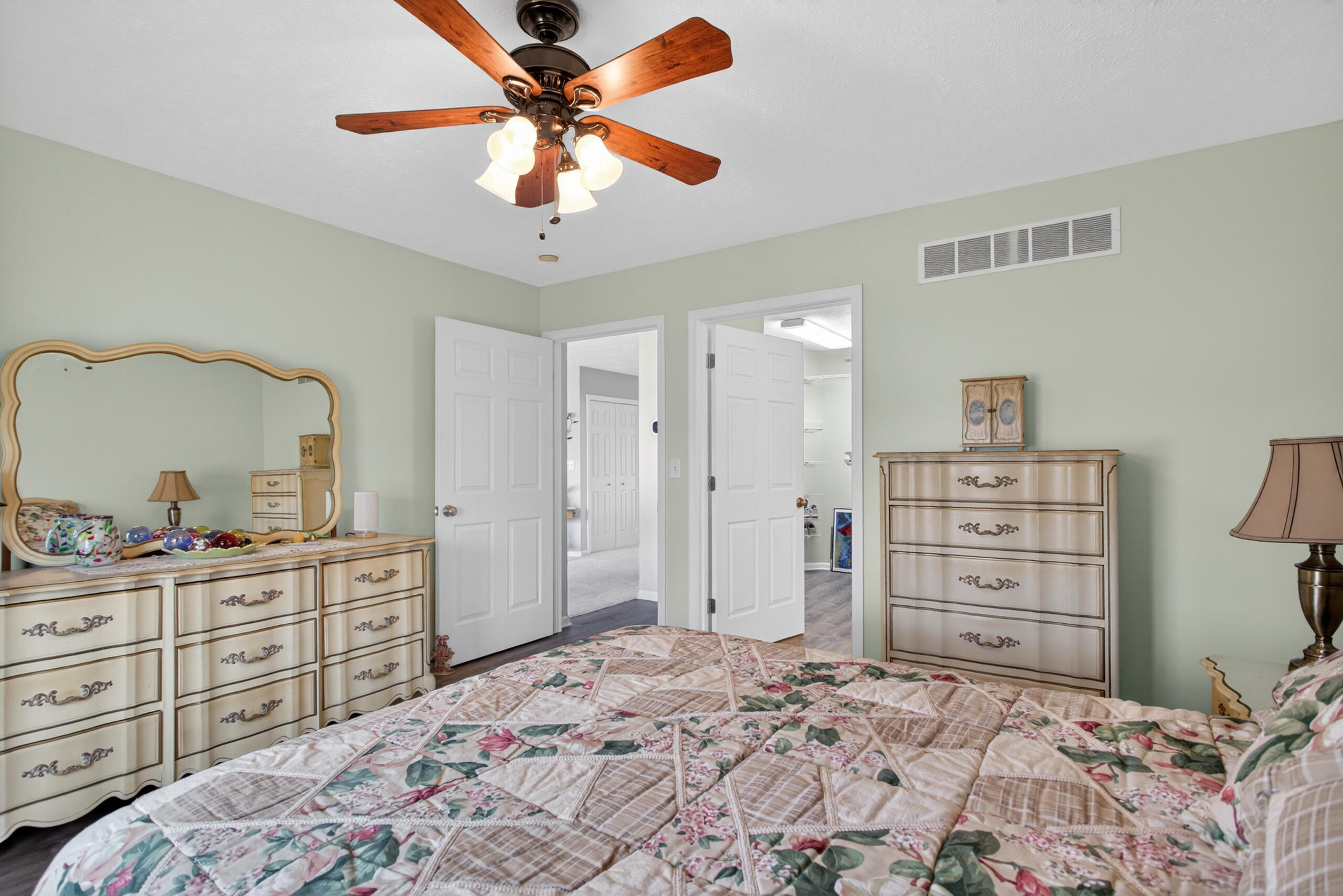 2934 Countryside Lane Jackson, MI 49203 - Photo 9 of 48 007_0N0A0687
