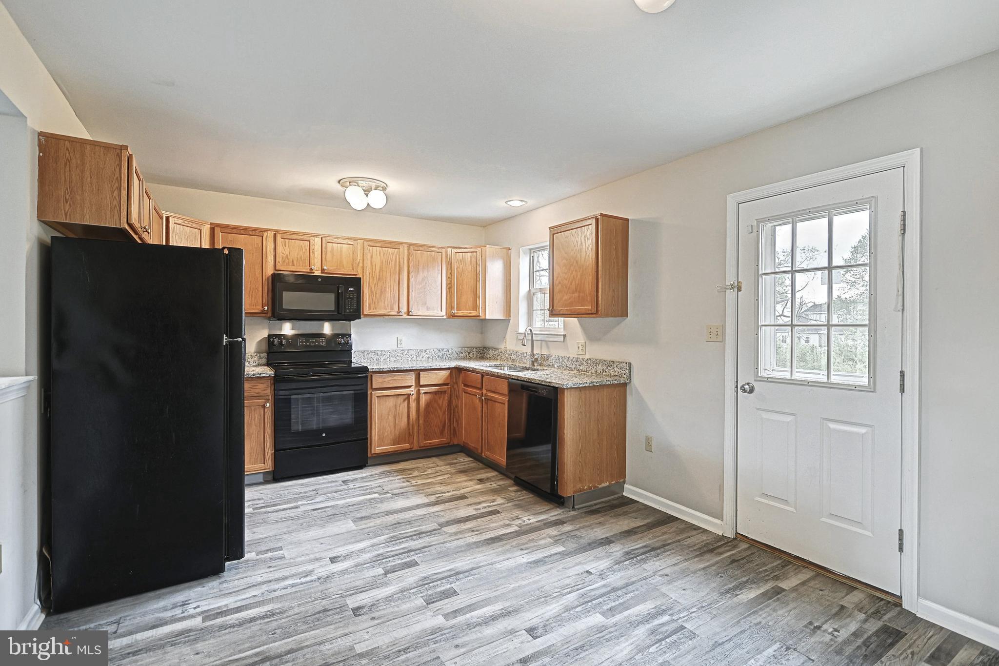 3021 Spectrum Road Dover, PA 17315 - Photo 9 of 28 Gallery Image 9