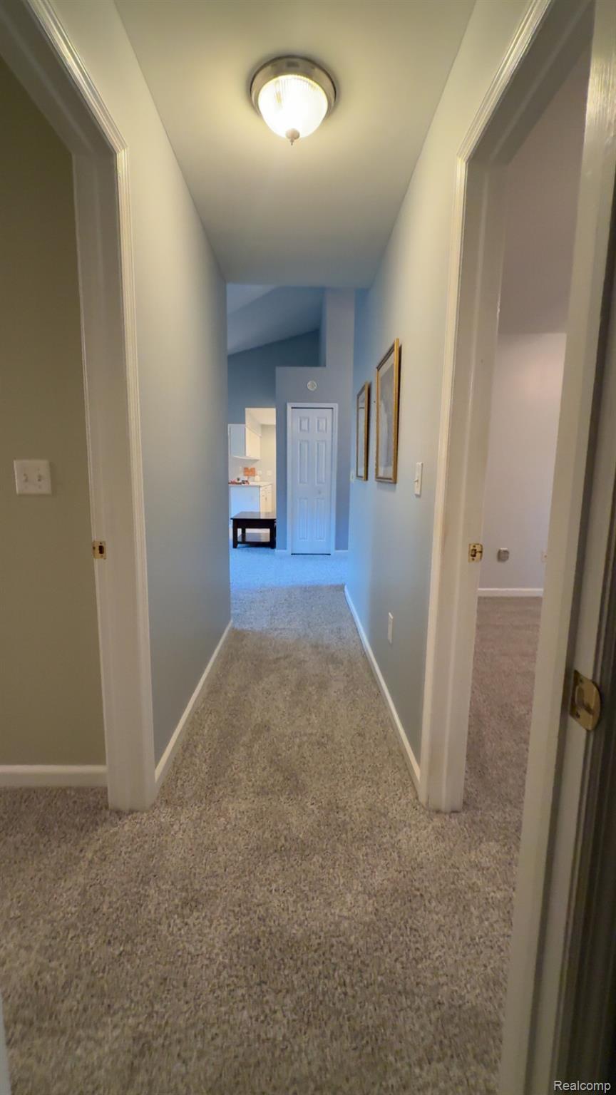 34917 Chickadee Ridge Richmond, MI 48062 - Photo 7 of 32 Recessed ceiling light fixture