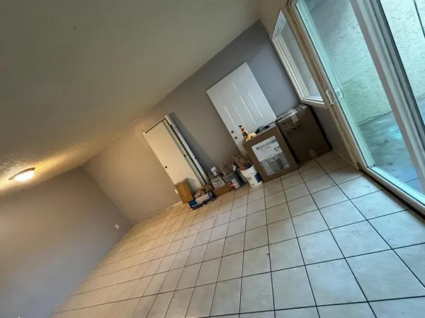 $1,695 | 2808 North 43rd Avenue, Unit B, Phoenix, AZ 85009