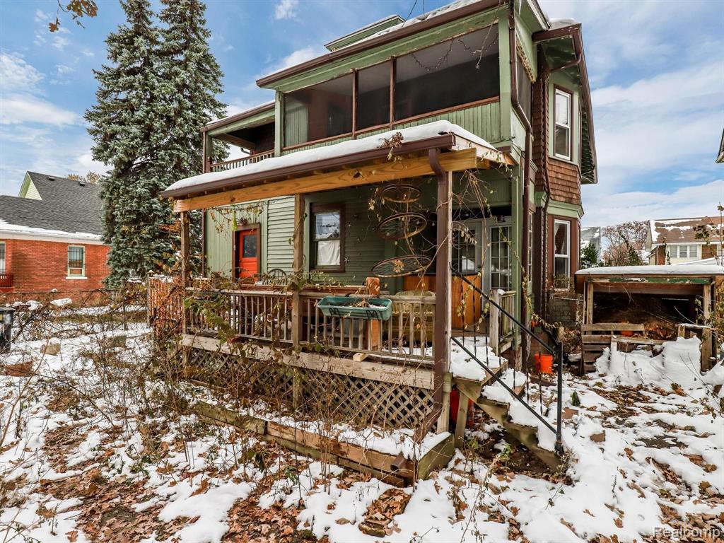 899 Webb Street Detroit, MI 48202 - Photo 6 of 40