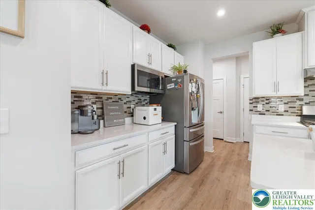 $599,000 | 1064 Woodmont Lane, Catasauqua, PA 18032