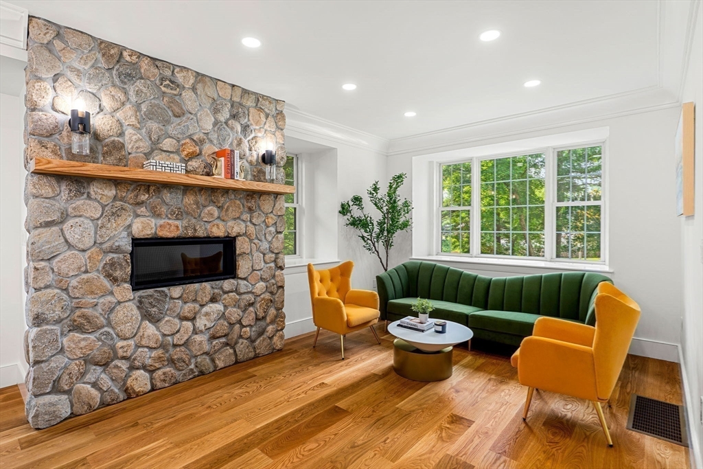 20 Wheeler Lane Natick, MA 01760 - Photo 10 of 41
