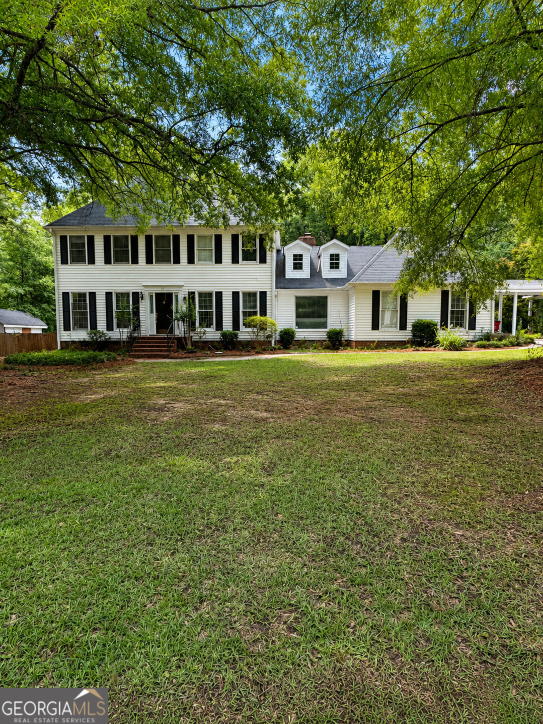 311 Castlegate Road Macon, GA 31210 - Photo 2 of 24
