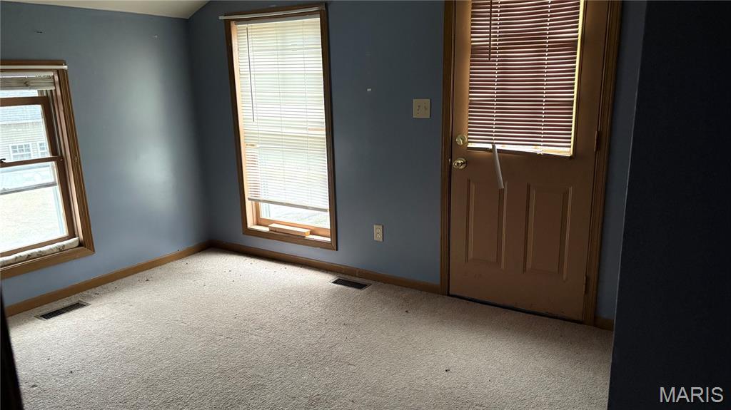 606 West Locust Street Bowling Green, MO 63334 - Photo 13 of 17