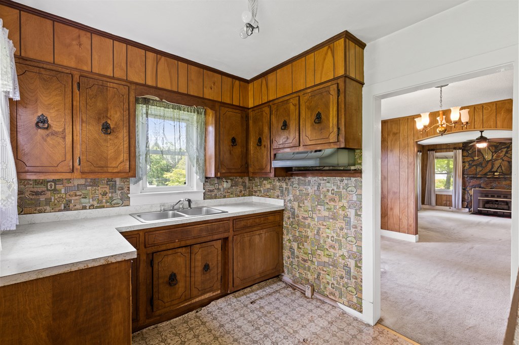 34 Hall Street Blue Ridge, GA 30513 - Photo 15 of 30