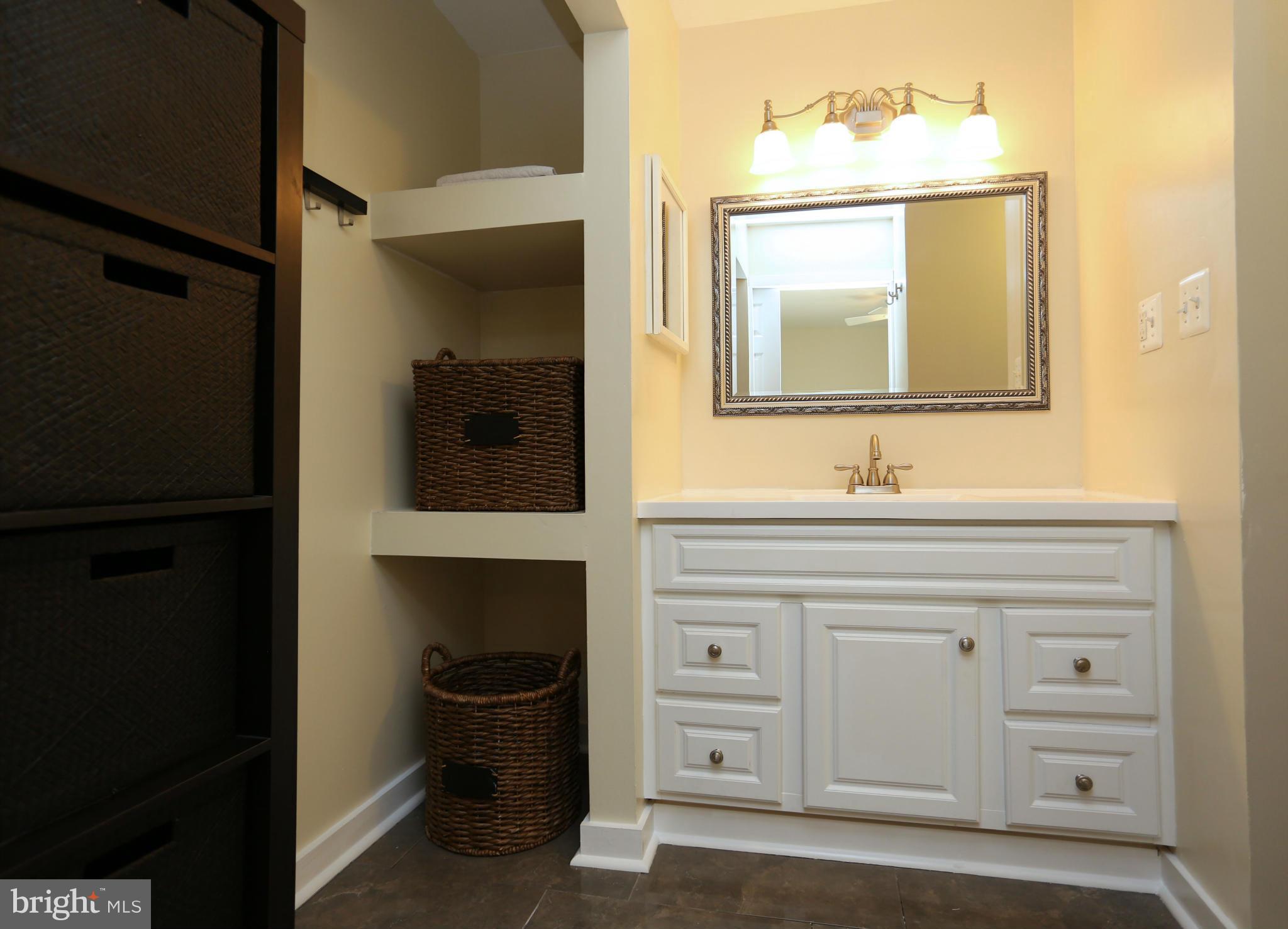 7527 Broken Staff Columbia, MD 21045 - Photo 19 of 30 Bath (Master)