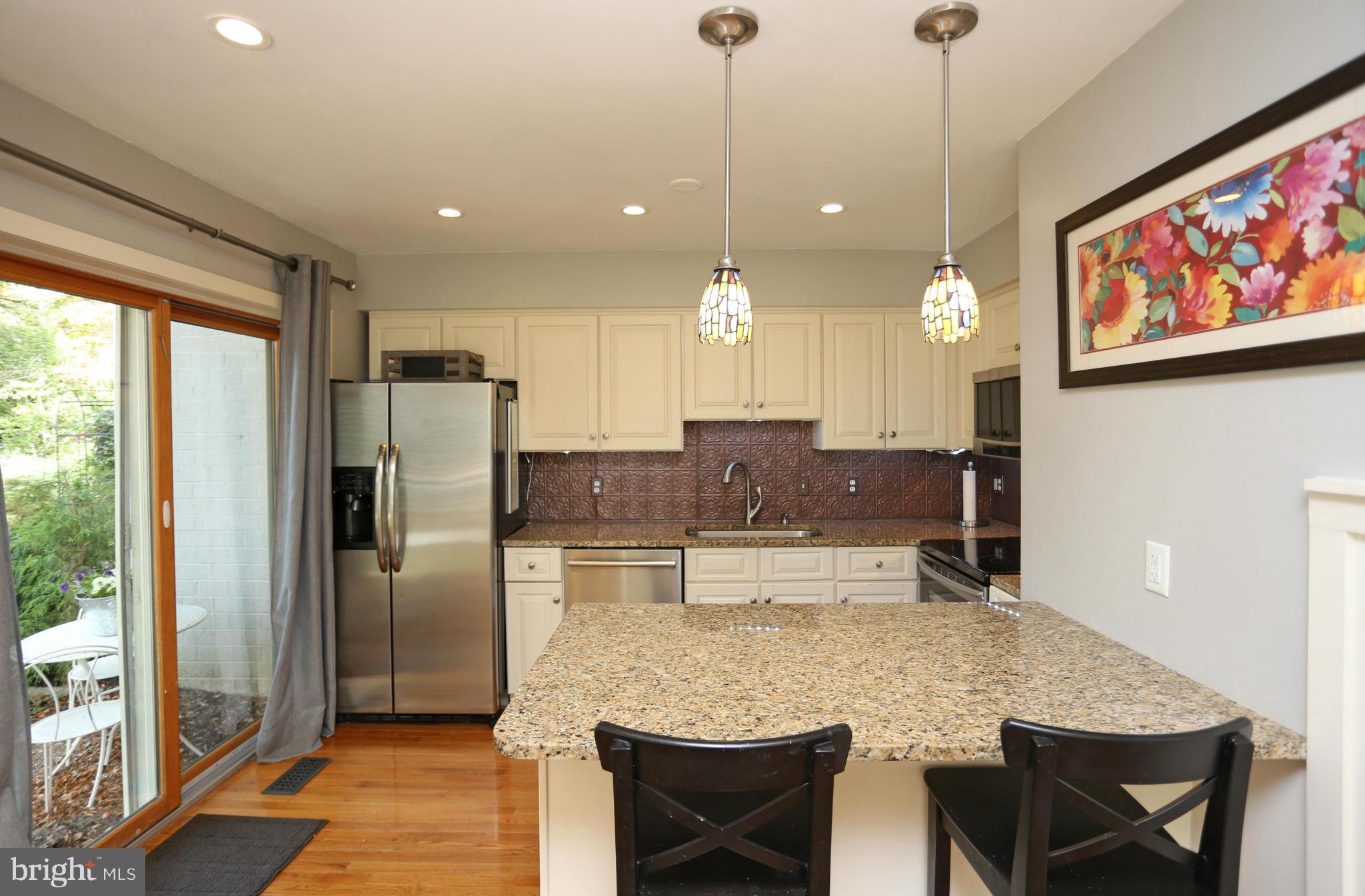 7527 Broken Staff Columbia, MD 21045 - Photo 7 of 30 Kitchen