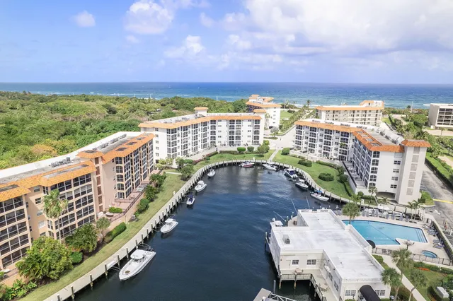$3,500 | 2871 North Ocean Boulevard, Unit F339, Boca Raton, FL 33431