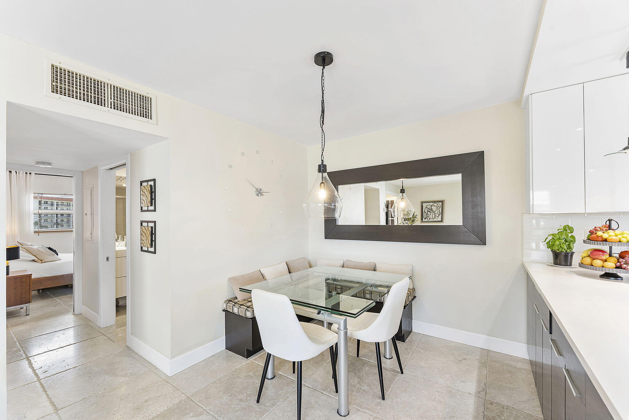 2871 North Ocean Boulevard, Unit F339 Boca Raton, FL 33431 - Photo 6 of 39 Dining Area