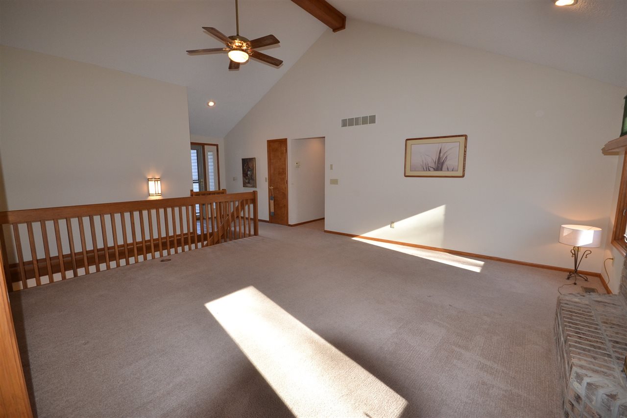 2323 Broken Oak Road Fort Wayne, IN 46818 - Photo 2 of 17