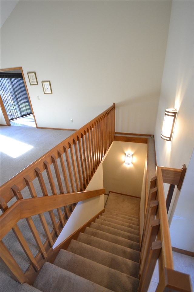 2323 Broken Oak Road Fort Wayne, IN 46818 - Photo 13 of 17