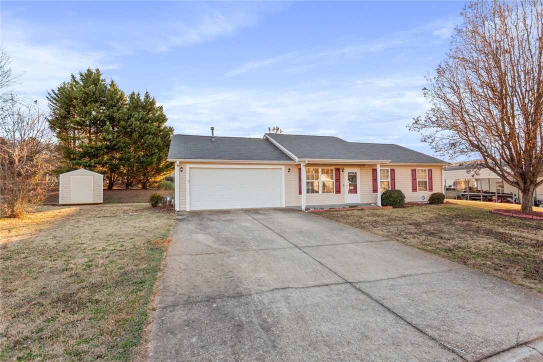 205 Rio Way Anderson, SC 29625 - Photo 3 of 30