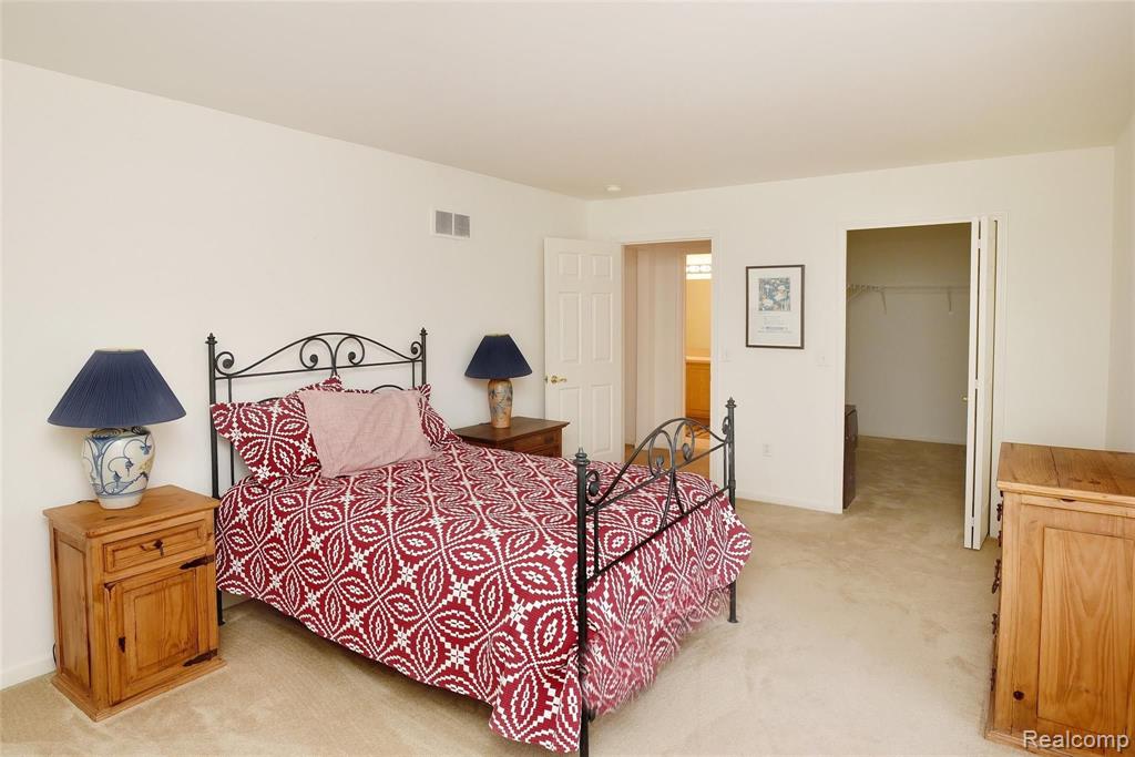 3629 Windingbrook Circle Rochester Hills, MI 48309 - Photo 22 of 33